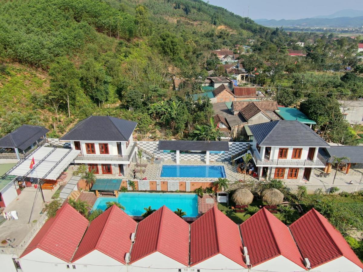 The Hill Villas Phong Nha Bagian luar foto