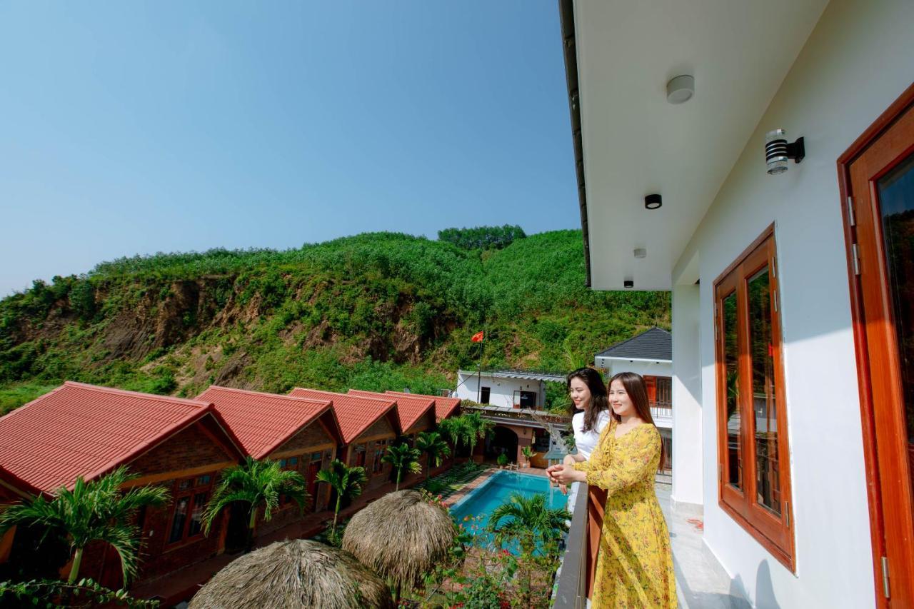 The Hill Villas Phong Nha Bagian luar foto